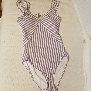 NWT Cupshe one piece swimsuit